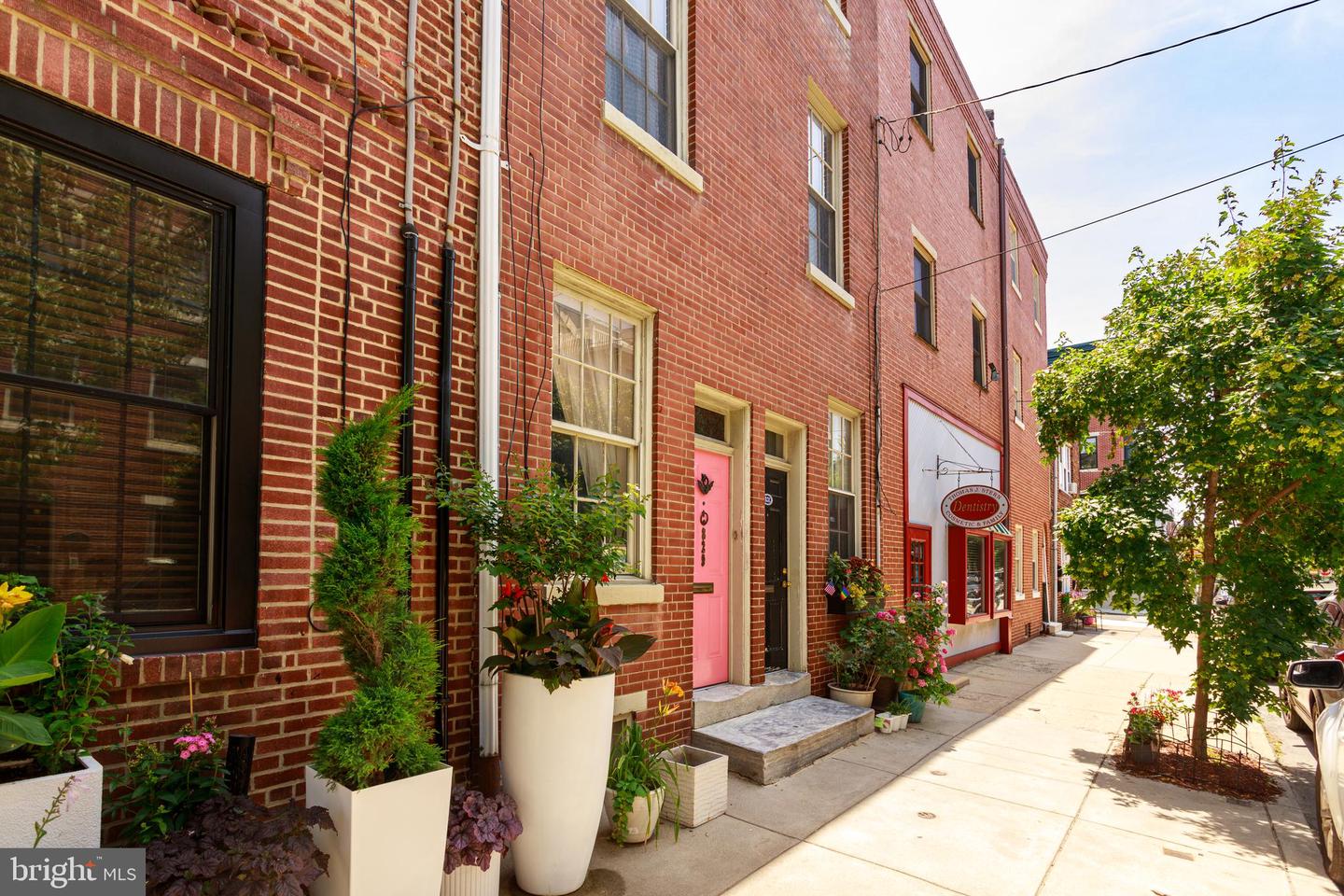 829 S 2nd Street