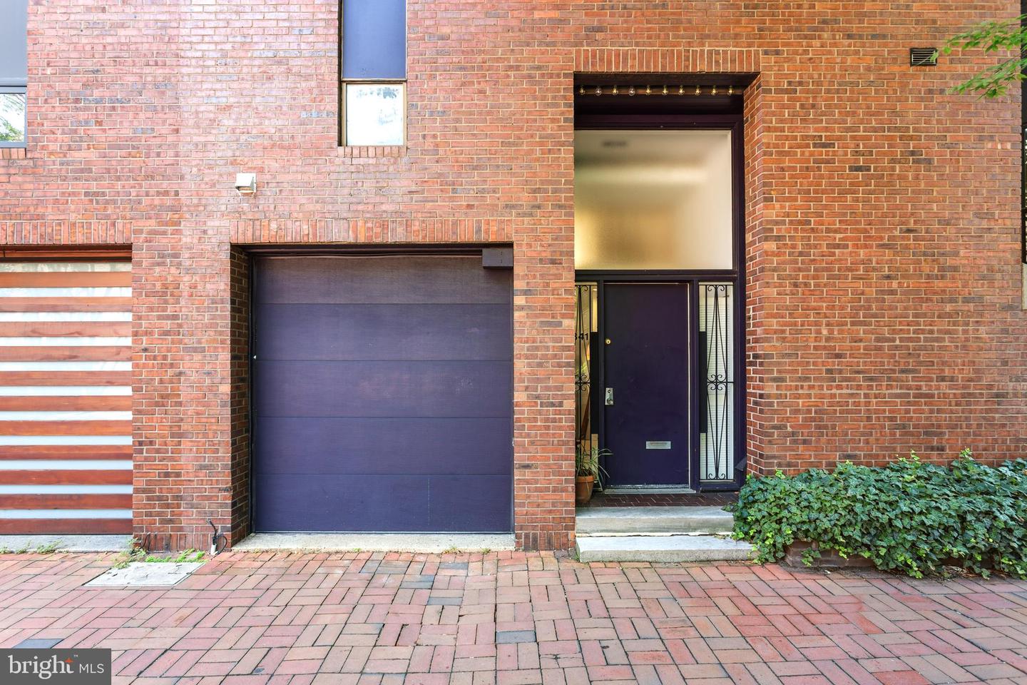 341 S 5th Street