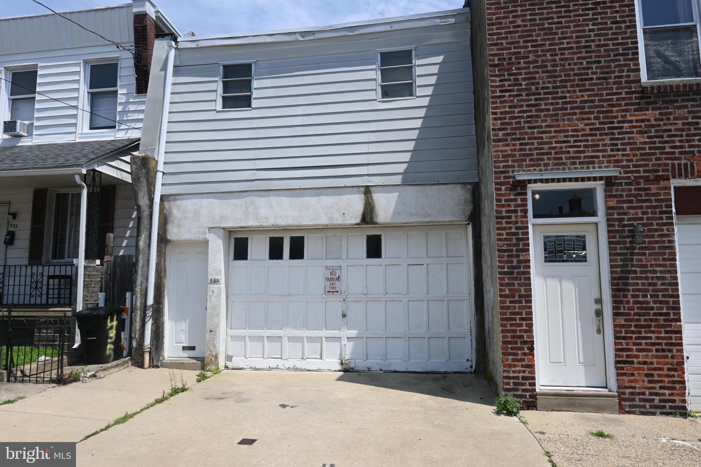 433 N Gross Street