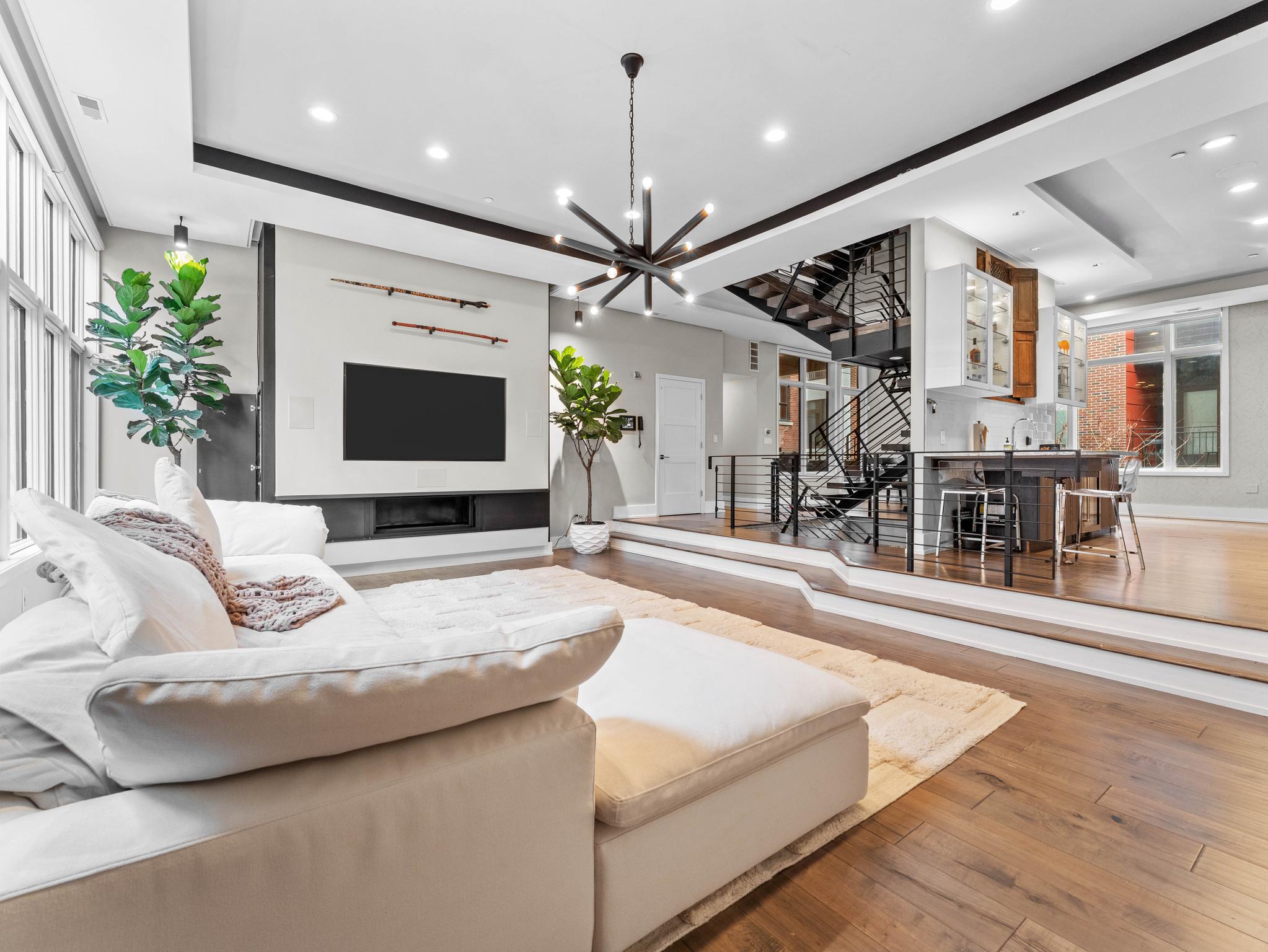 822 N American Street #6