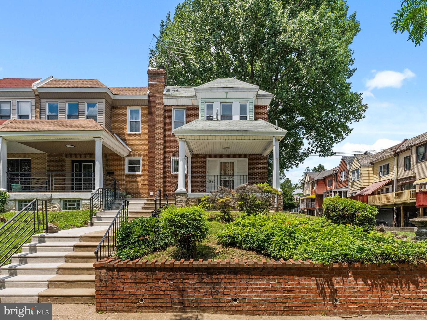 349 E Montana Street