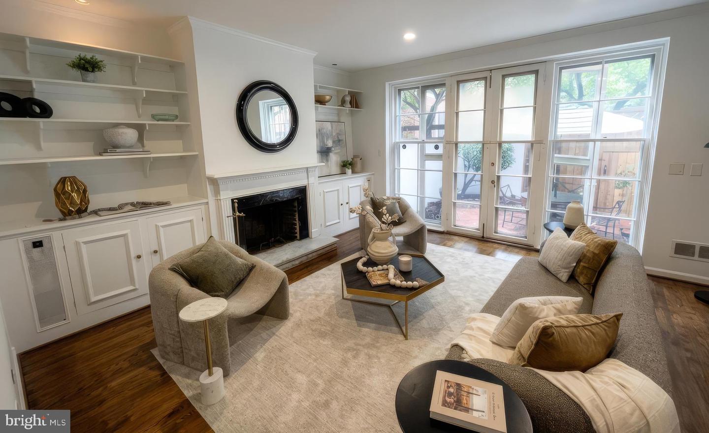 216 Pine Street #14