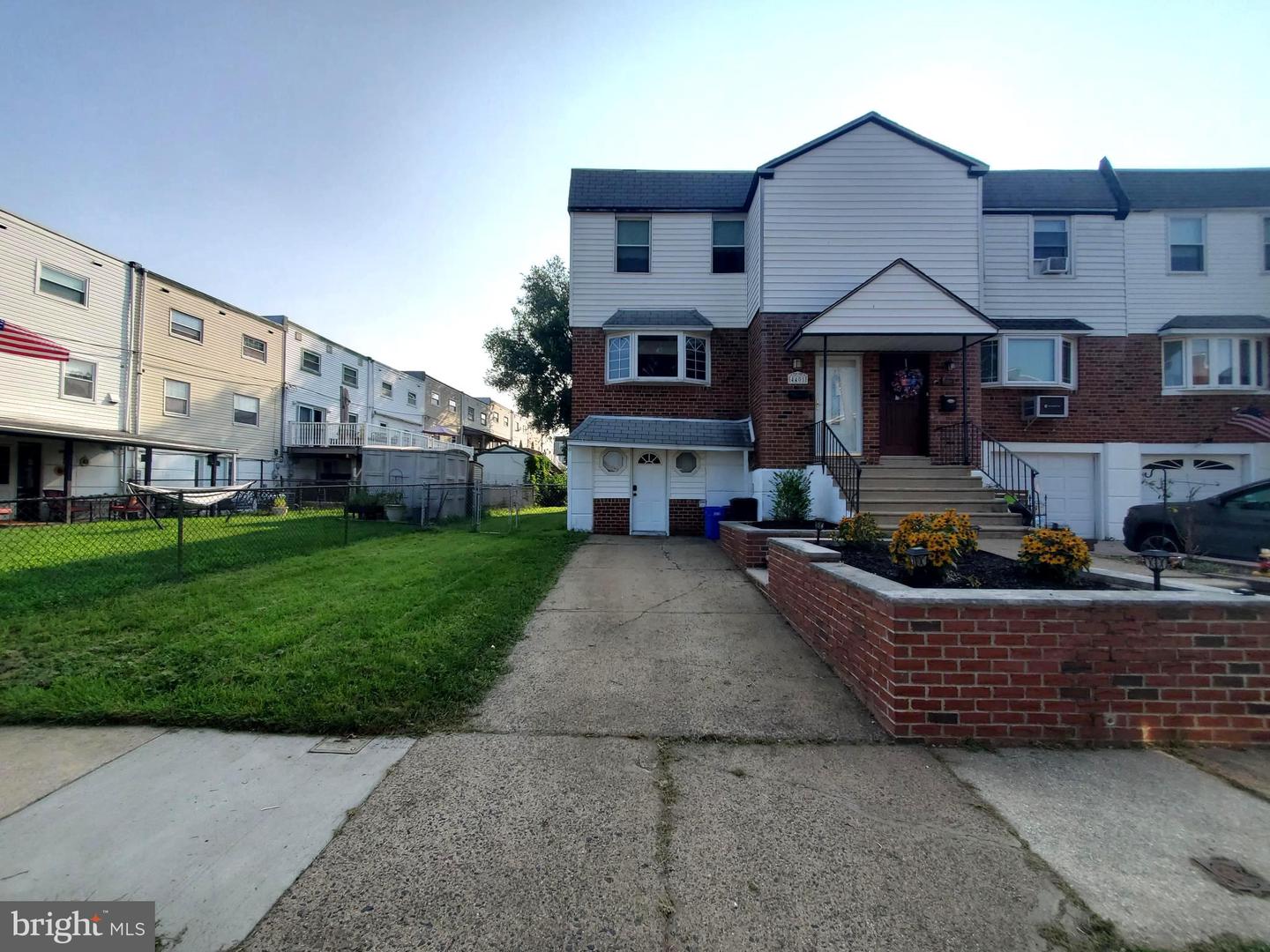4401 Deerpath Lane