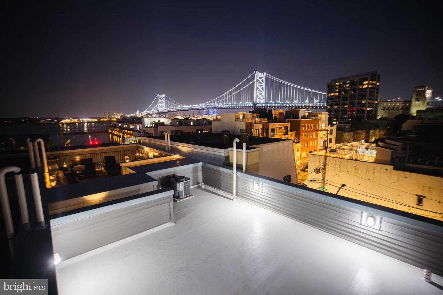 402 N Front Street #4