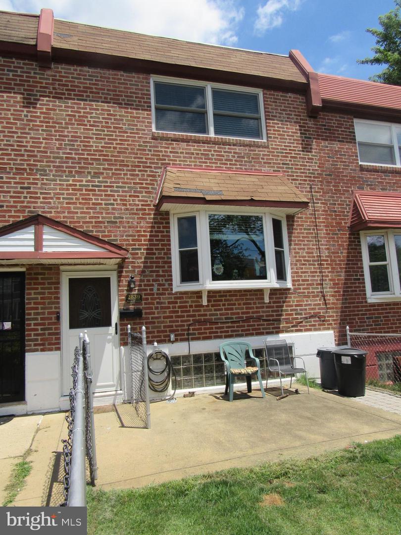2839 Maxwell Street