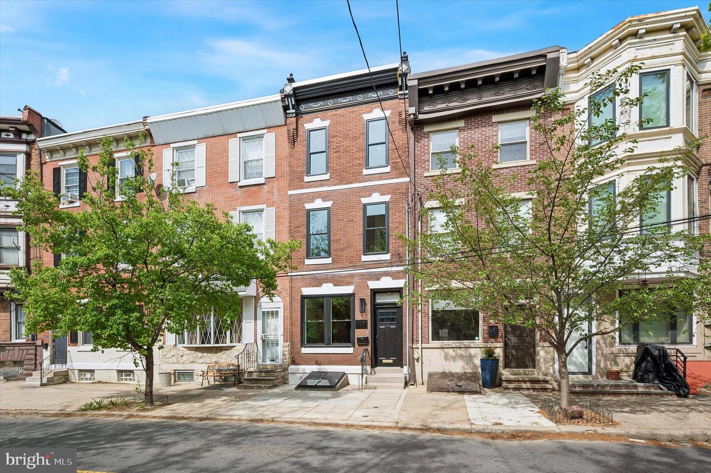 527 Christian Street