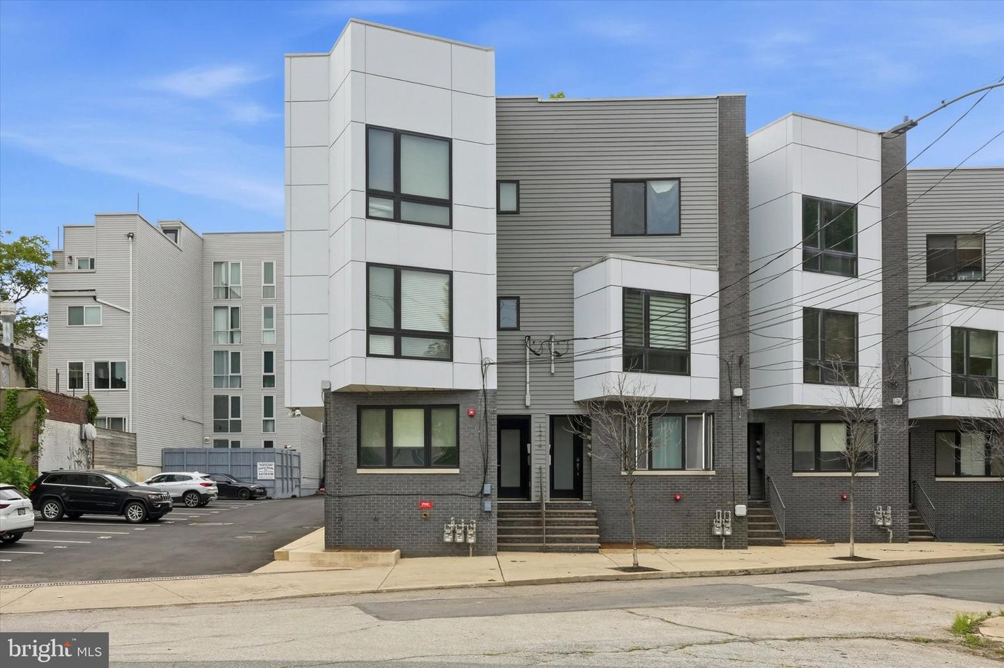 1214 N Orkney Street #3