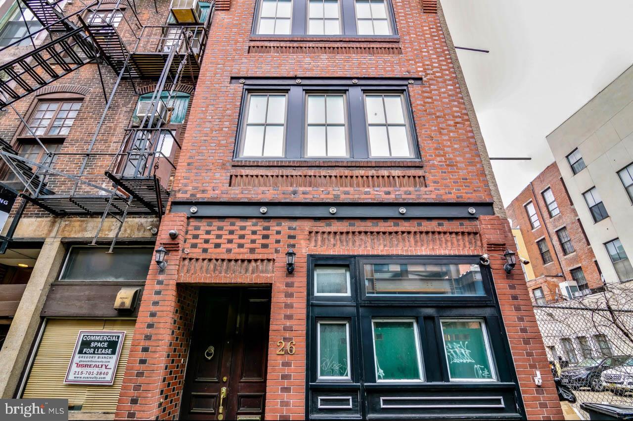 26 S Strawberry Street