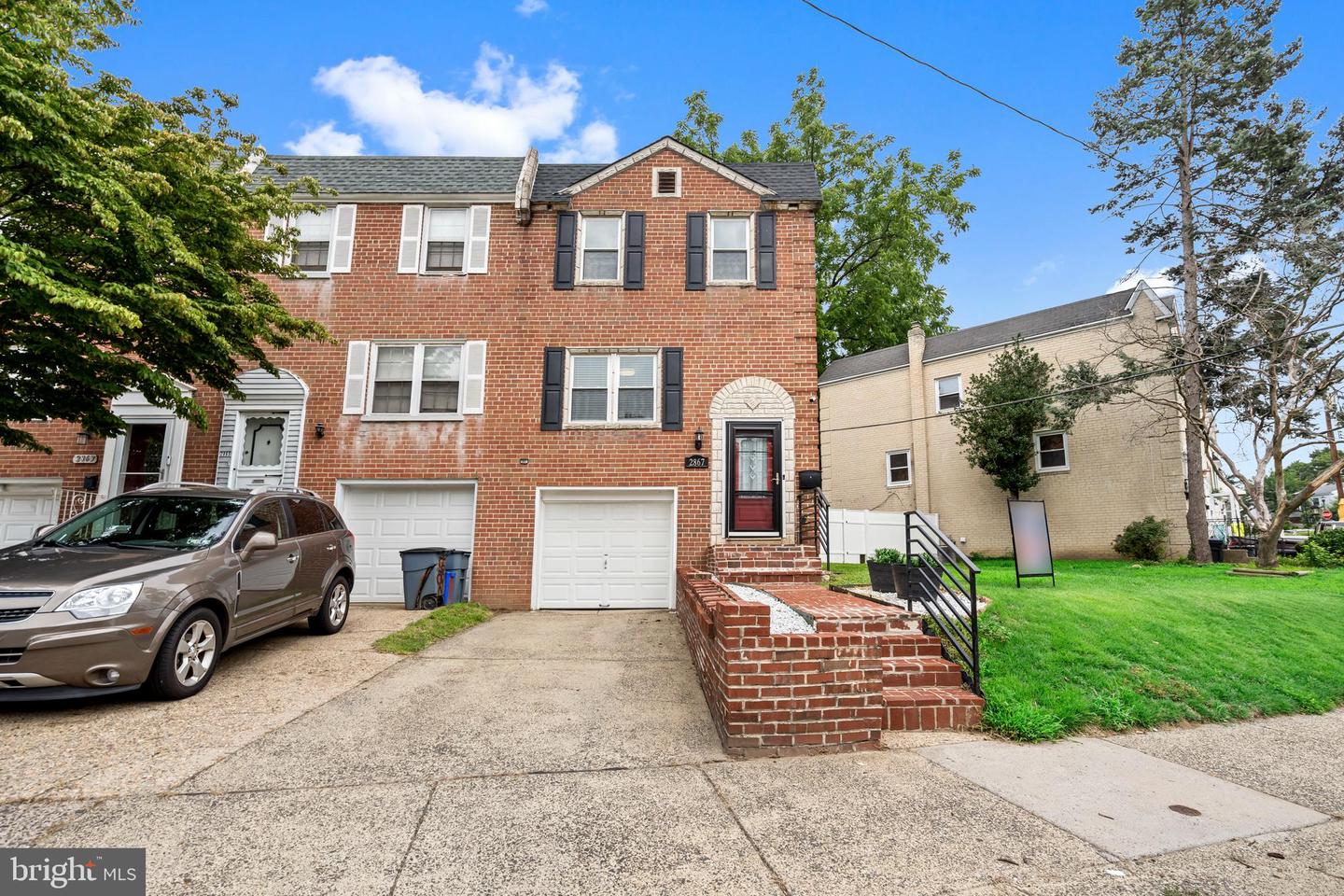 2867 Angus Road