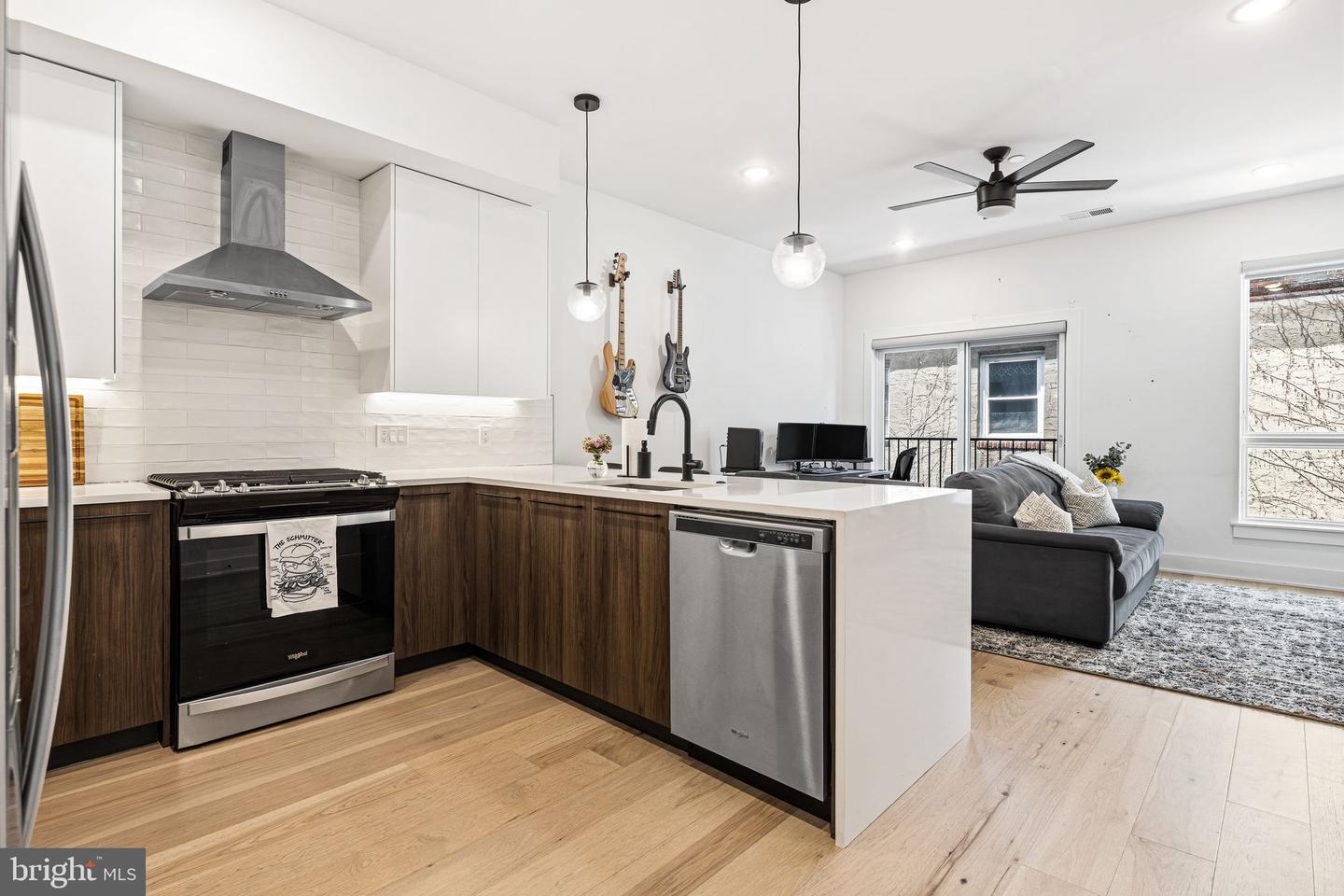 1723 Francis Street #3d