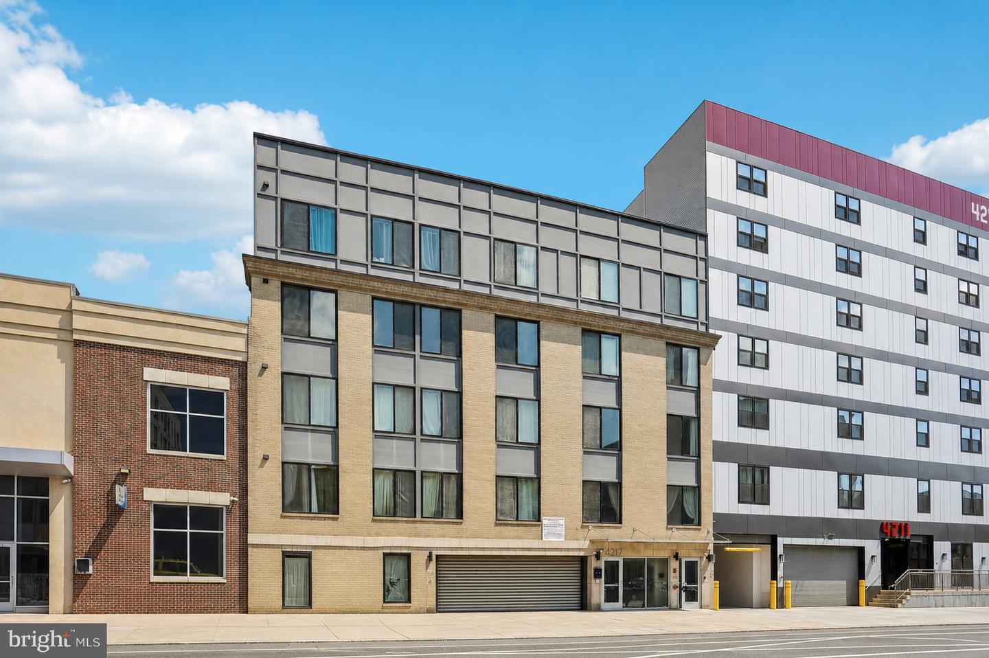 4217 Chestnut Street #205