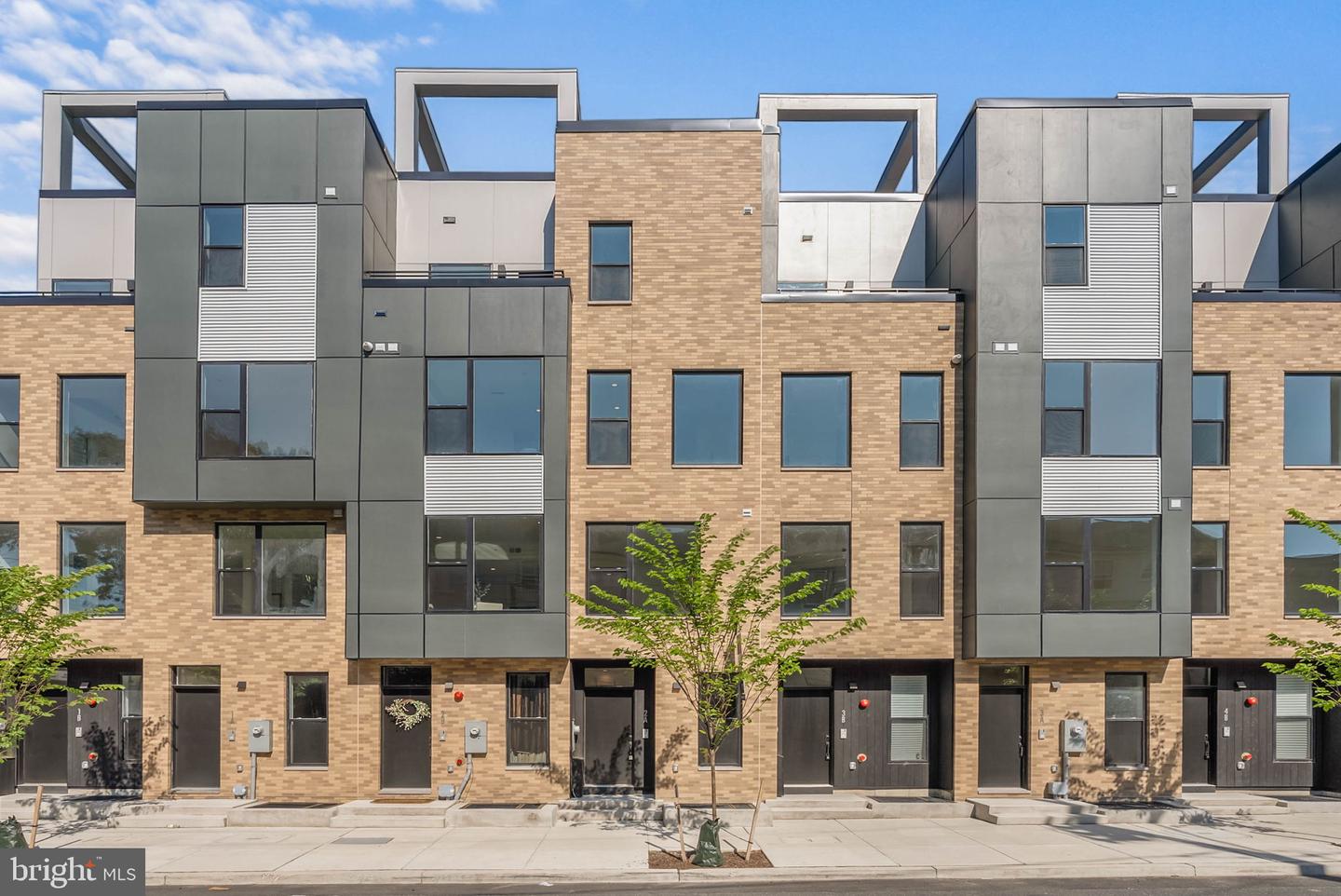 635 N 7th Street #c2b, Philadelphia