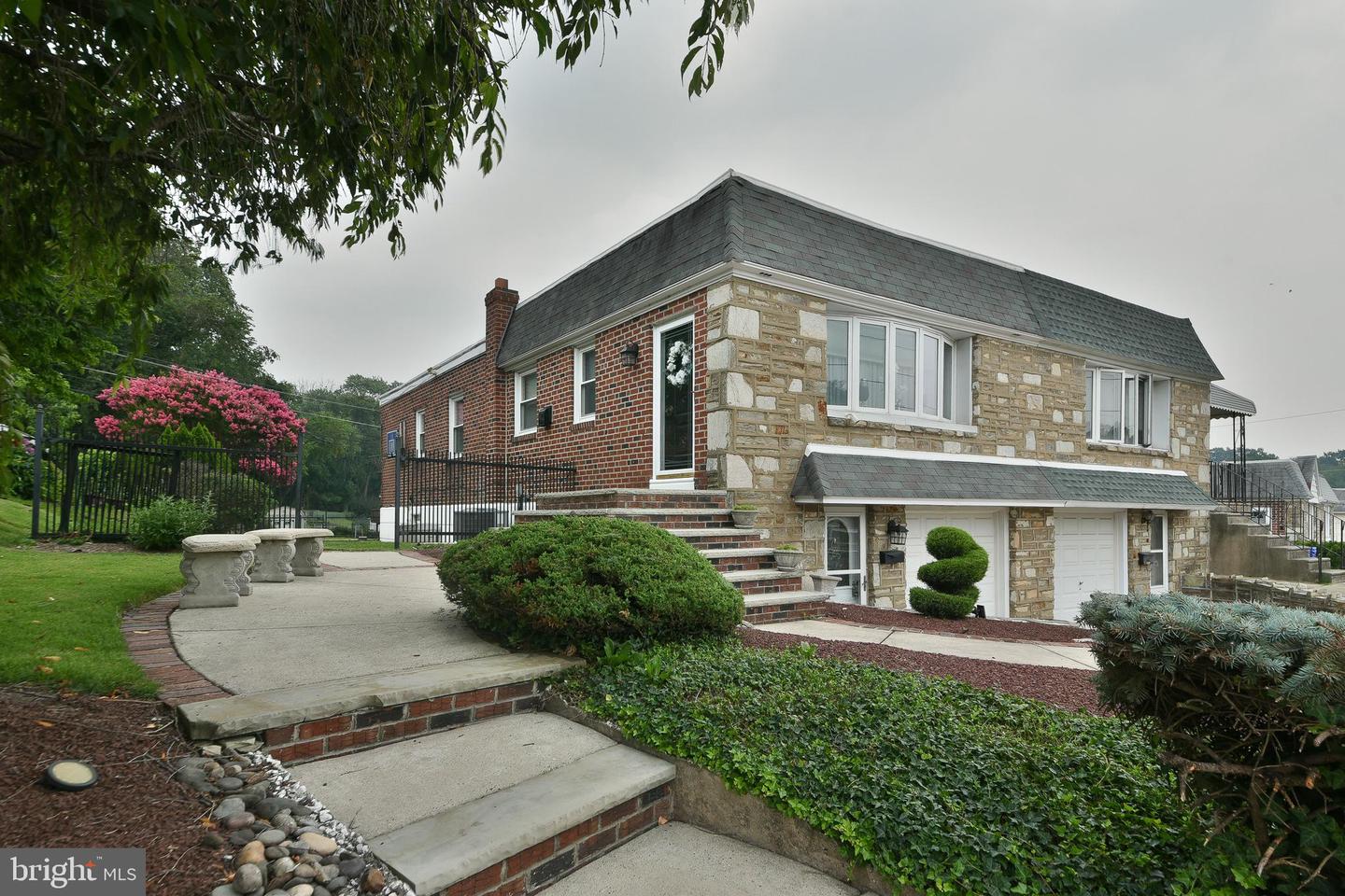 3137 Draper Street