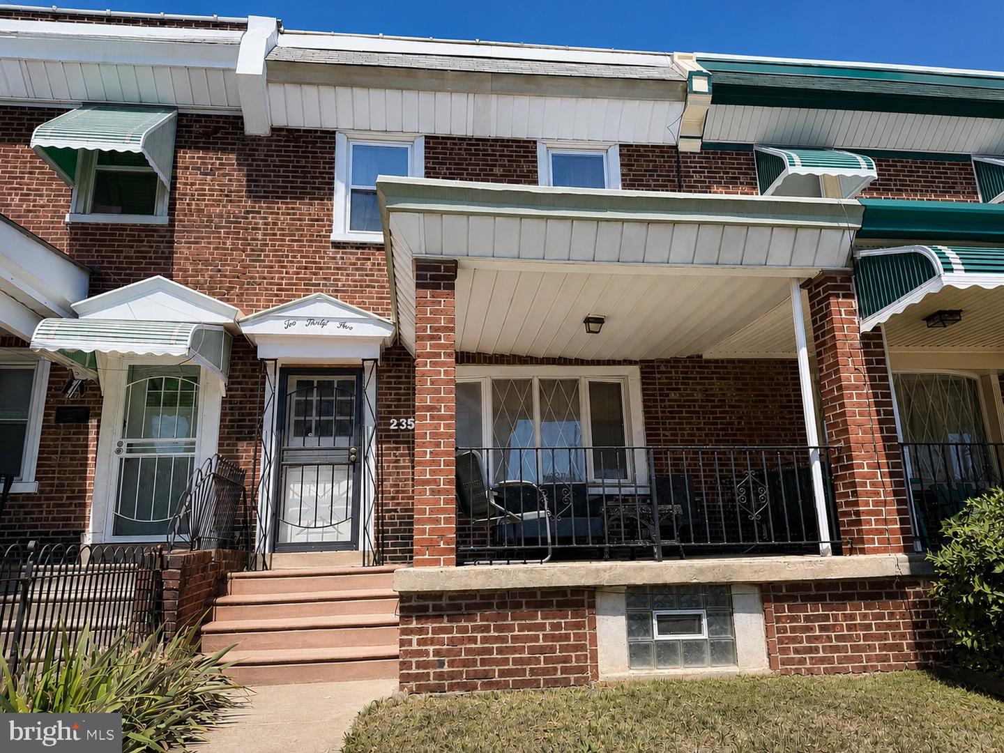 235 E Price Street
