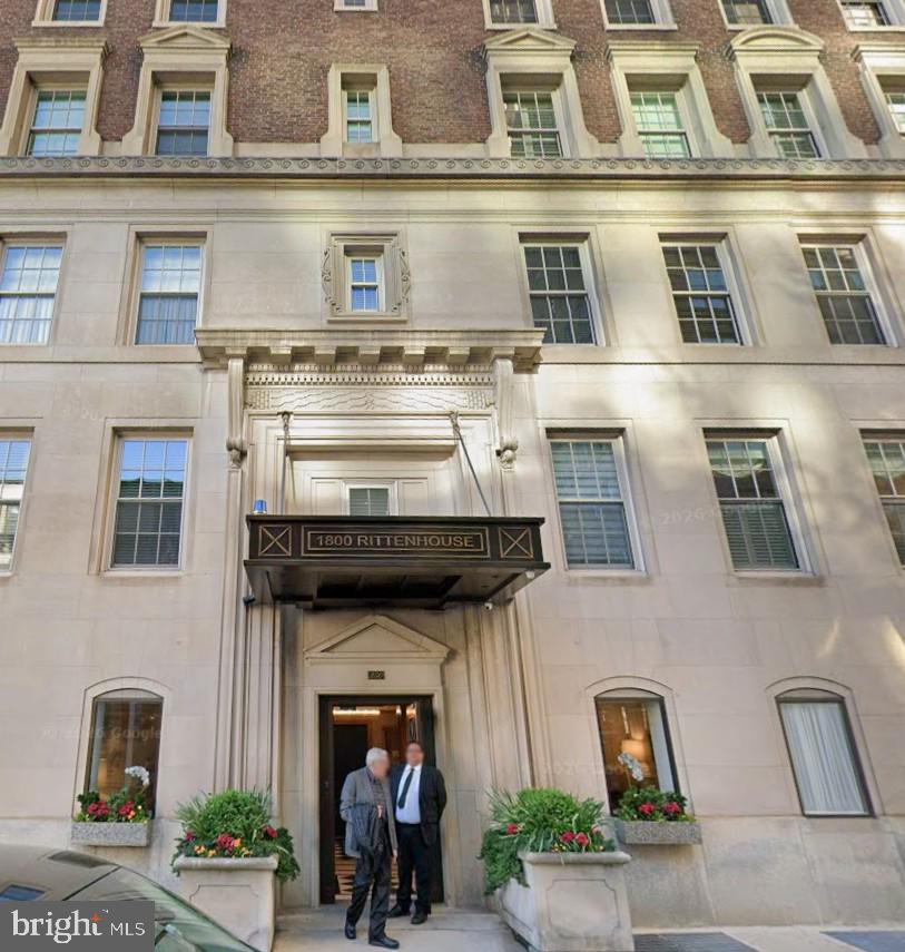 250 S 18th Street #1502