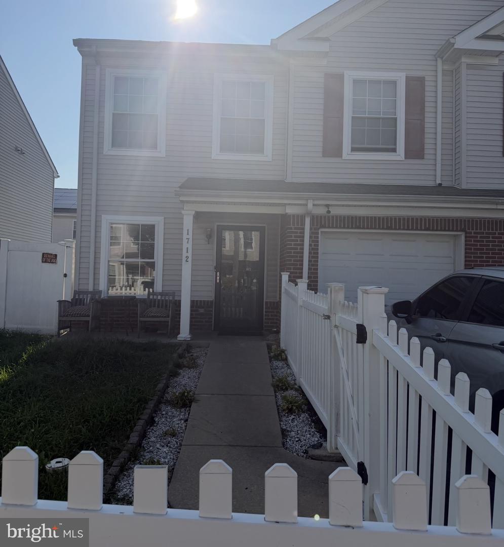 1712 N Uber Street