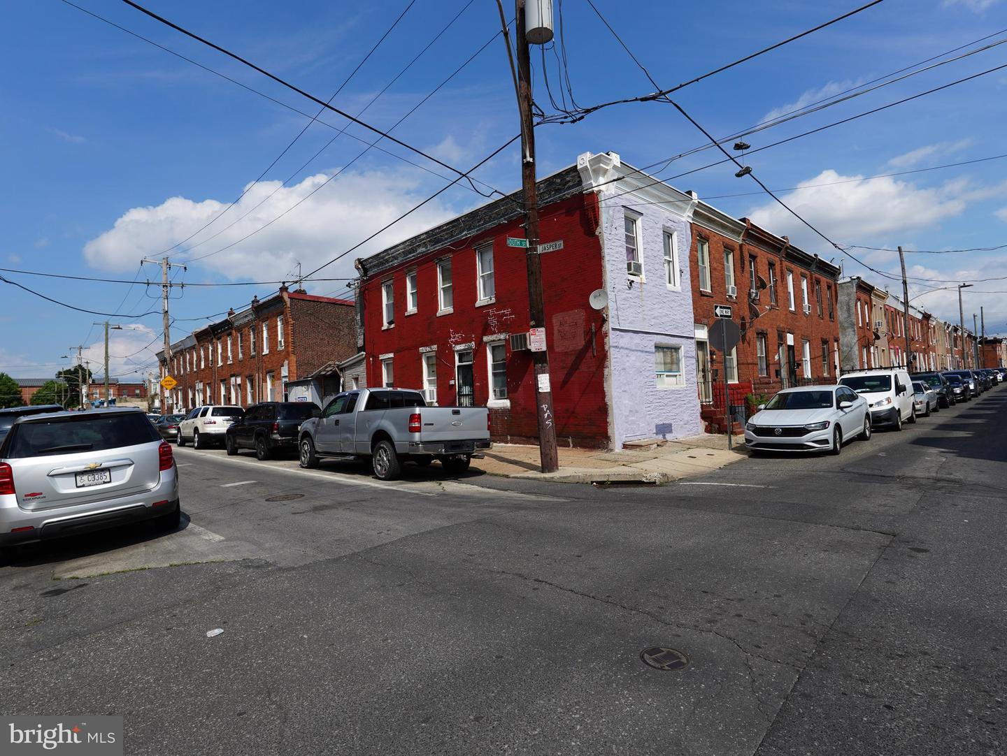1901 E Monmouth Street