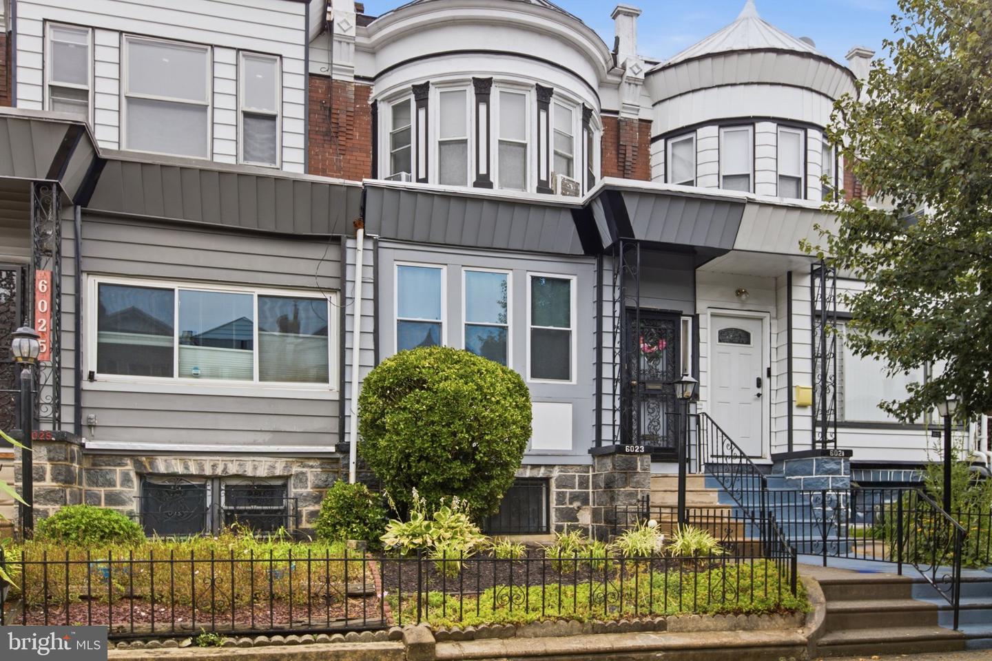 6023 Webster