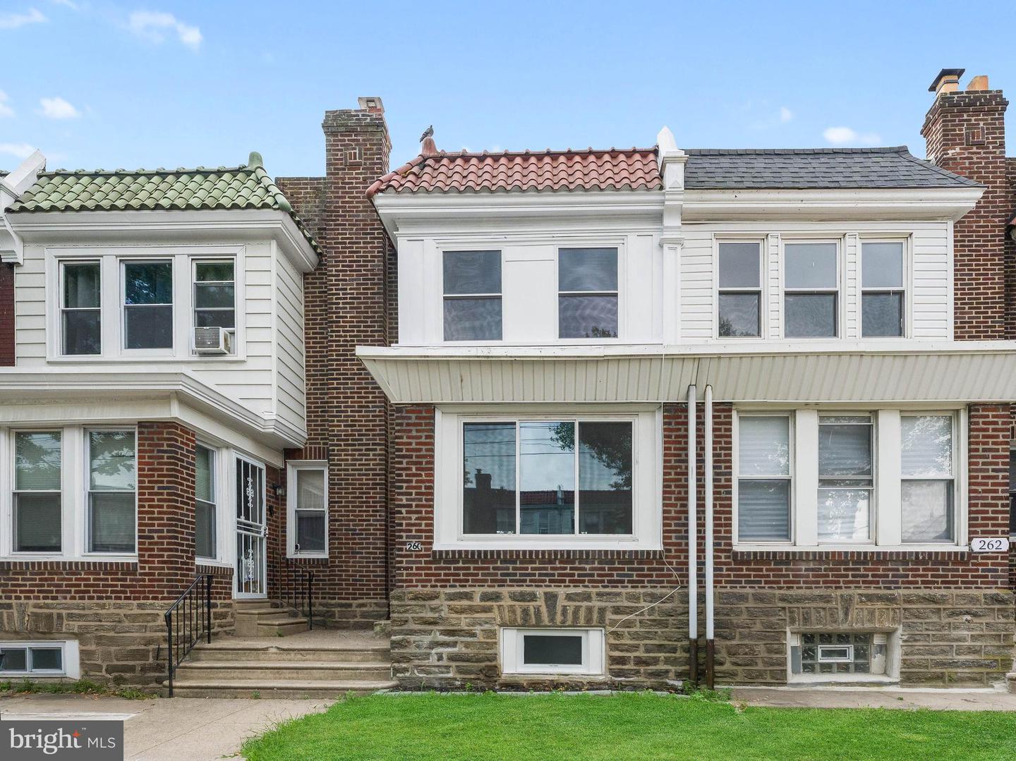 260 W Godfrey Avenue