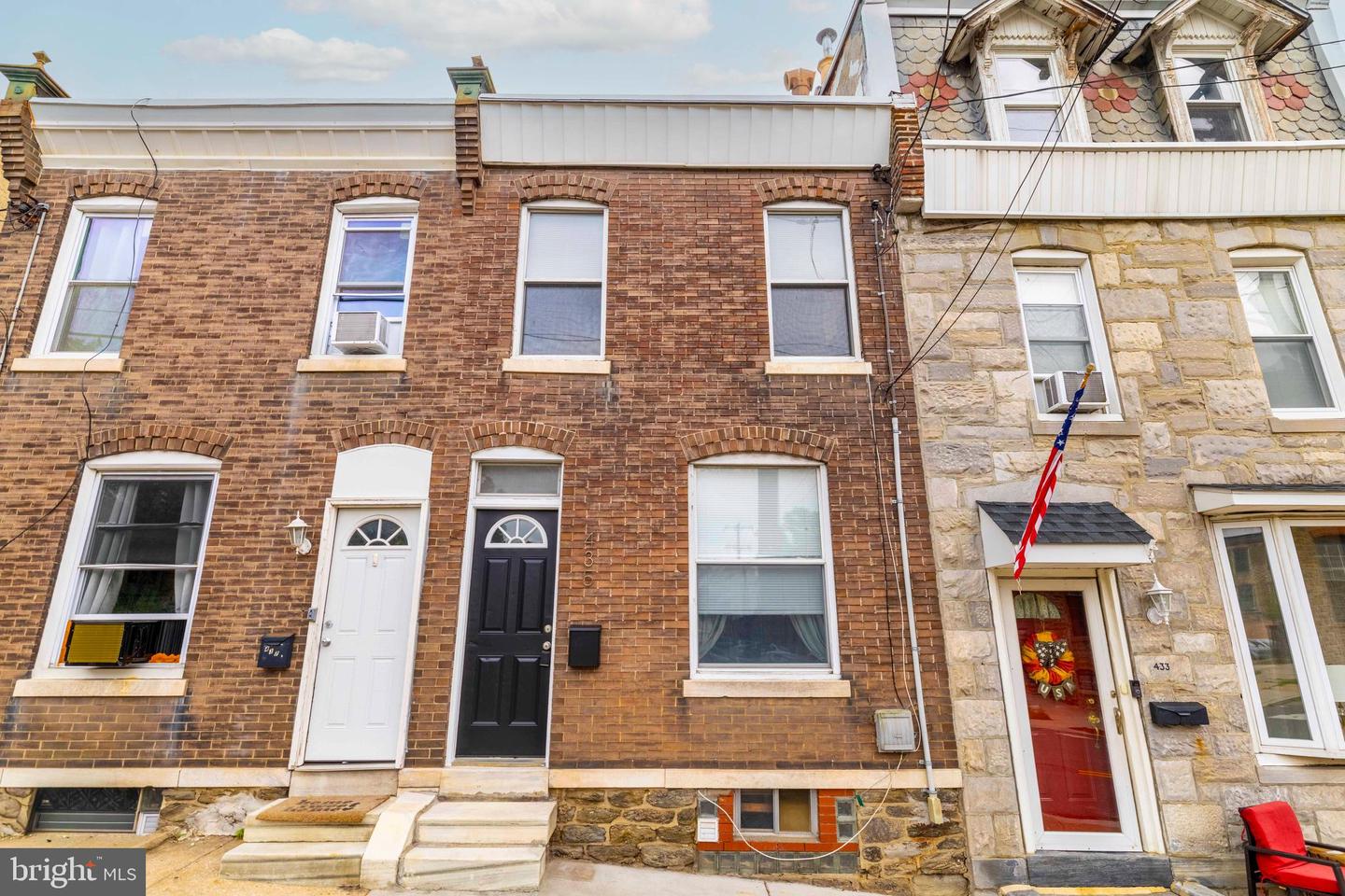 435 Shurs Lane
