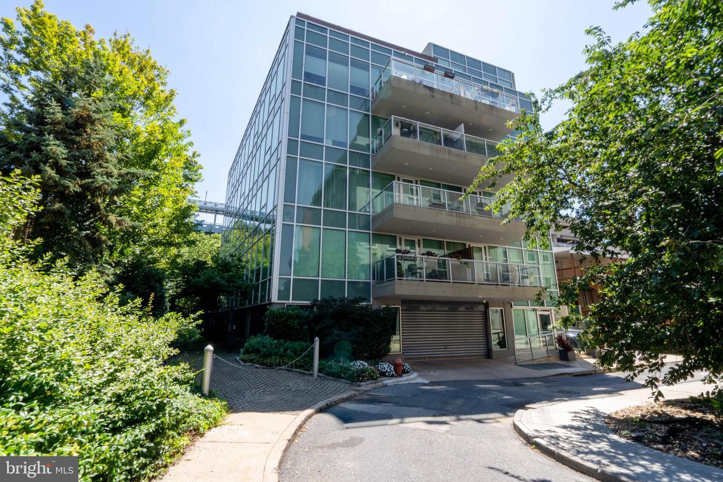 122 New Street #4c