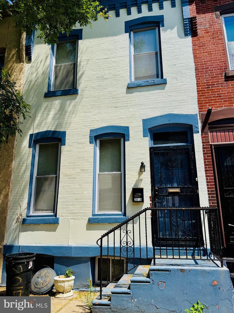 2015 N Gratz Street
