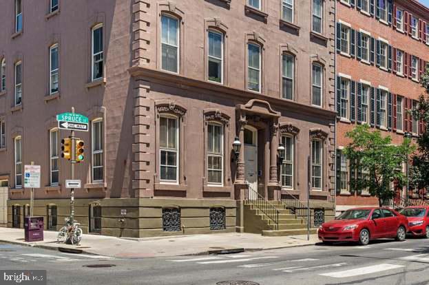 1010 Spruce Street #1f