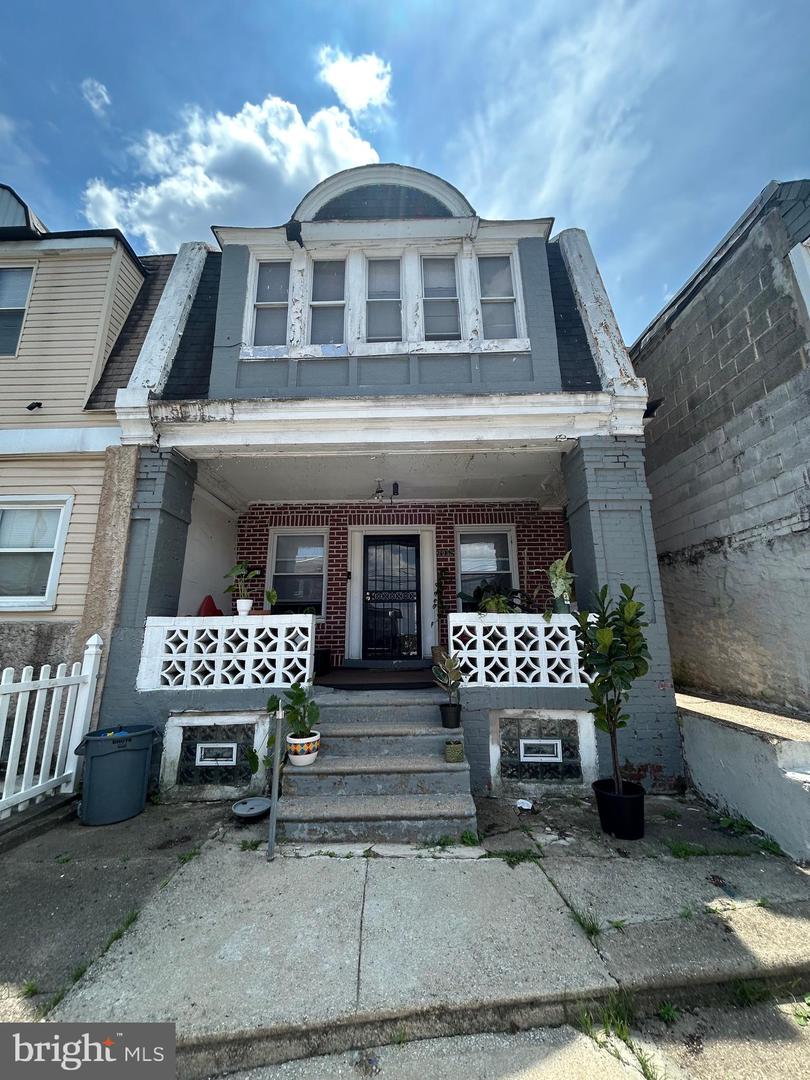 1932 W 65th Avenue