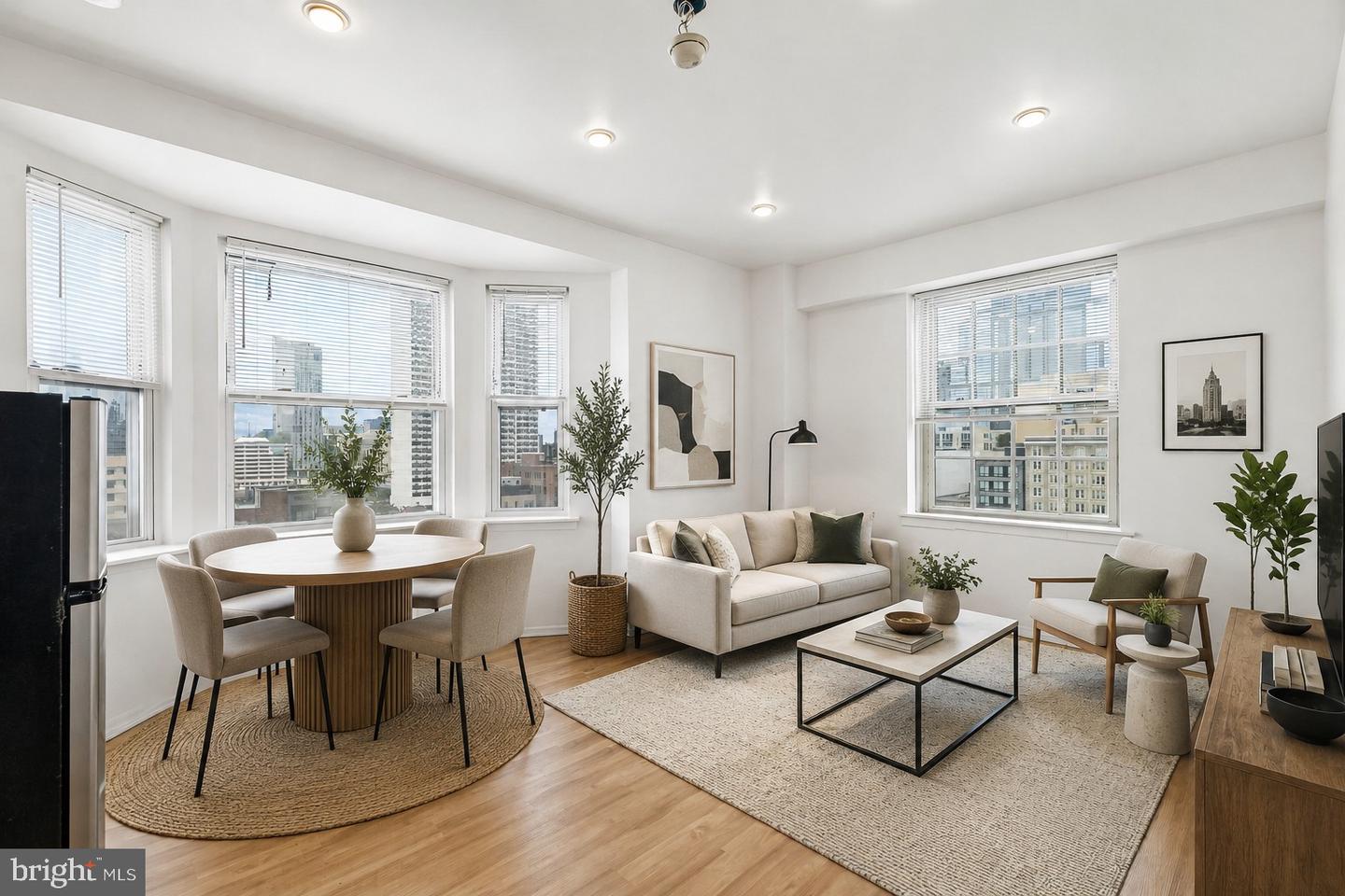 2135 Walnut Street #801