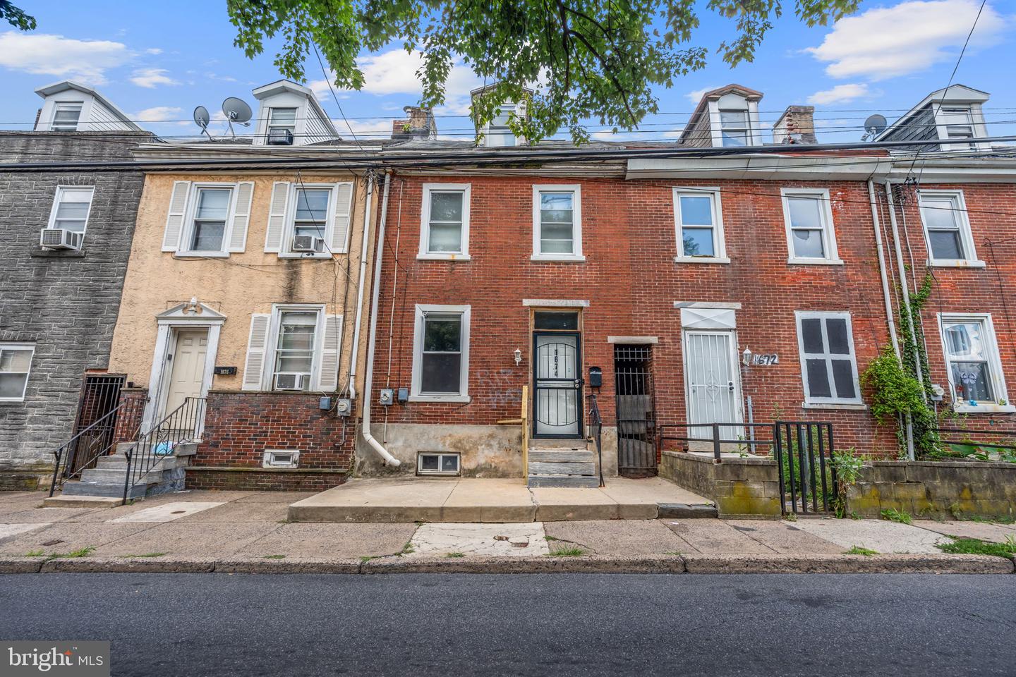 1674 Church Street
