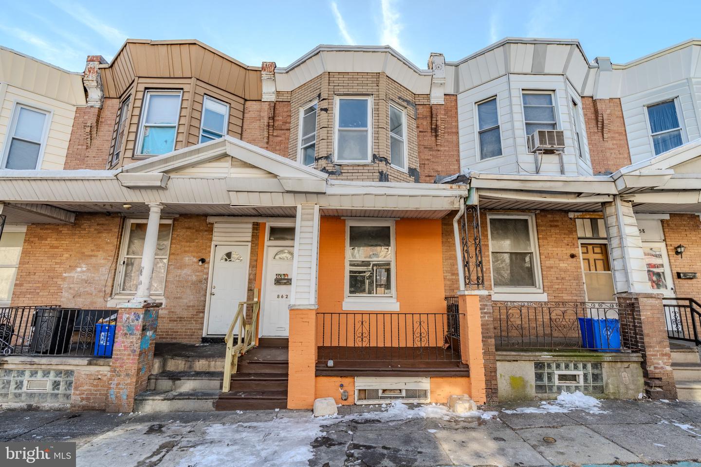 862 E Cornwall Street