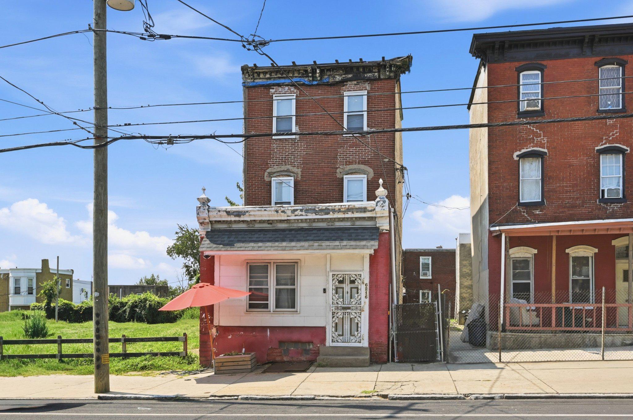 6216 Vine Street Street