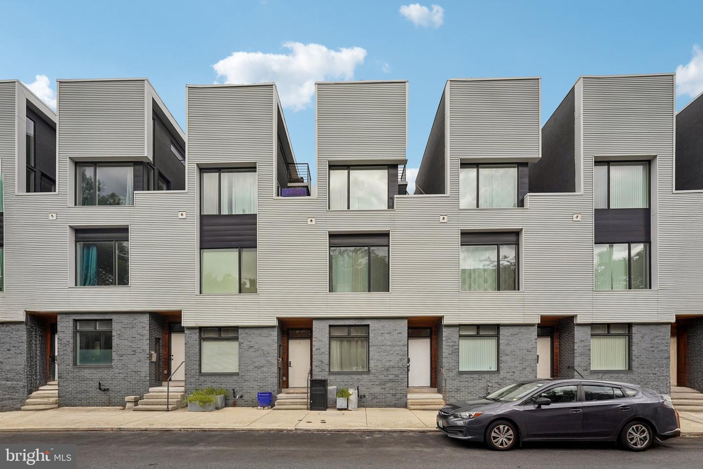 717 Fairmount Avenue