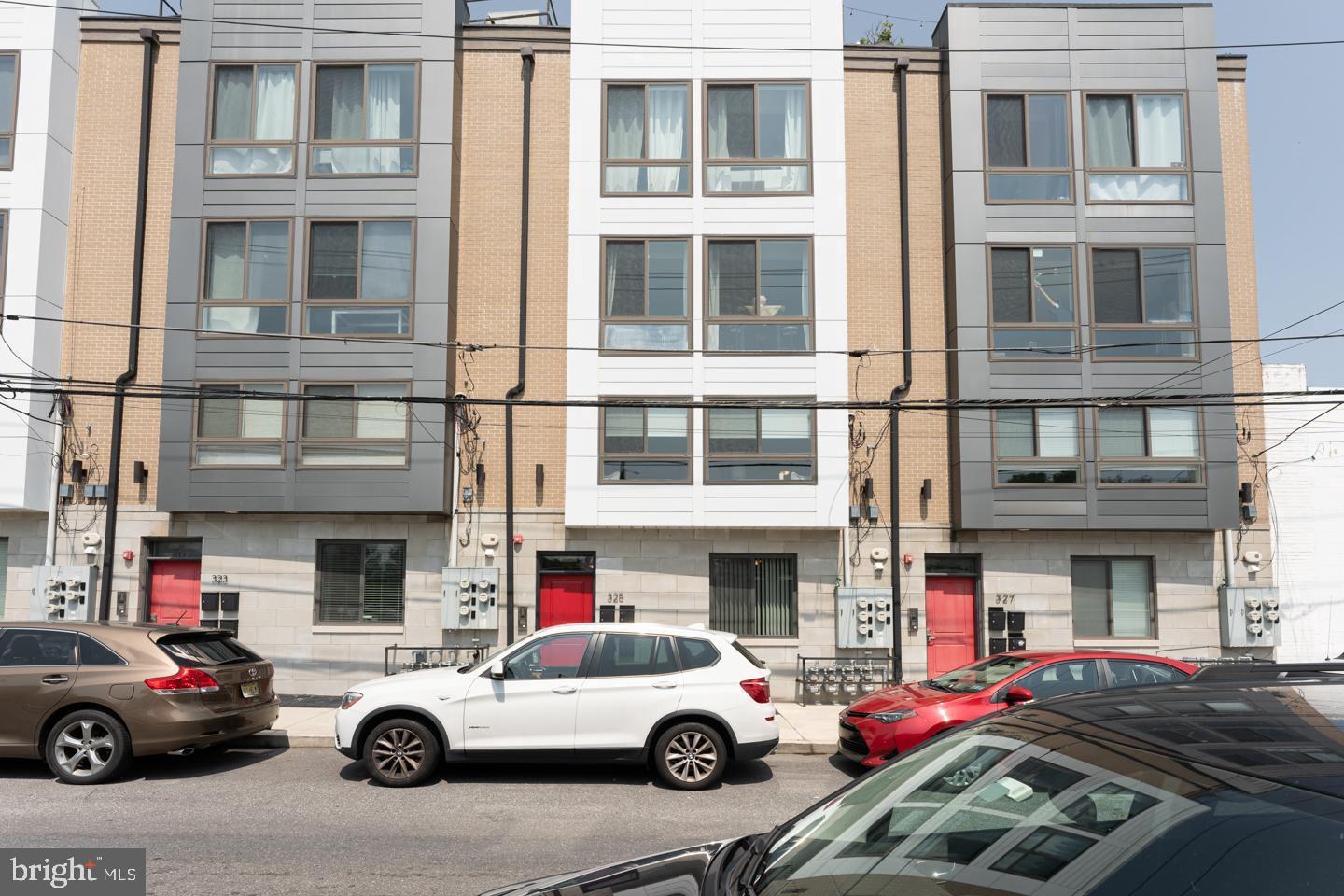 325 E Allen Street #1
