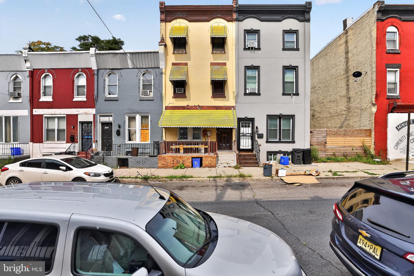 2556 N 18th Street