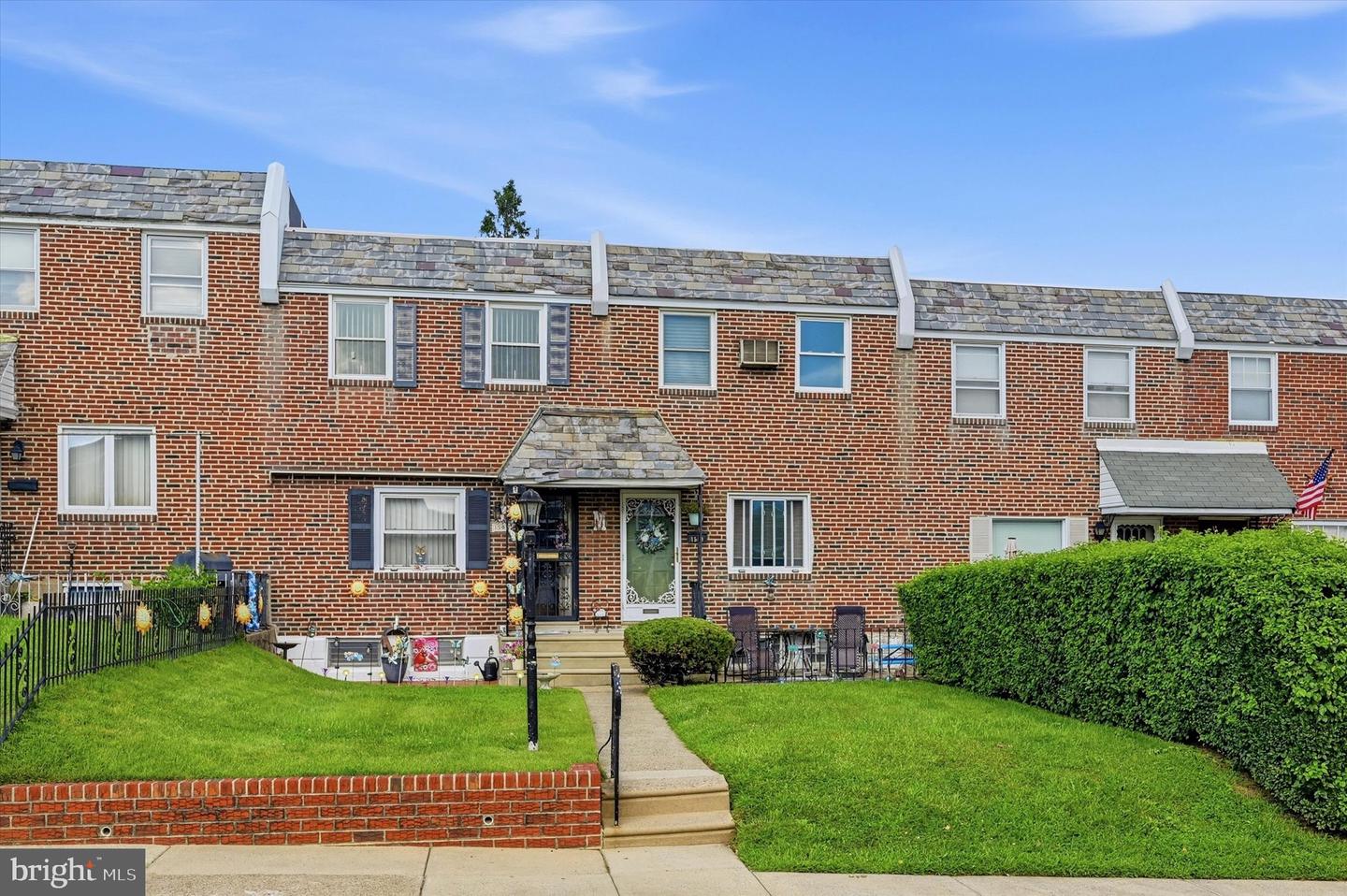 1509 E Howell Street