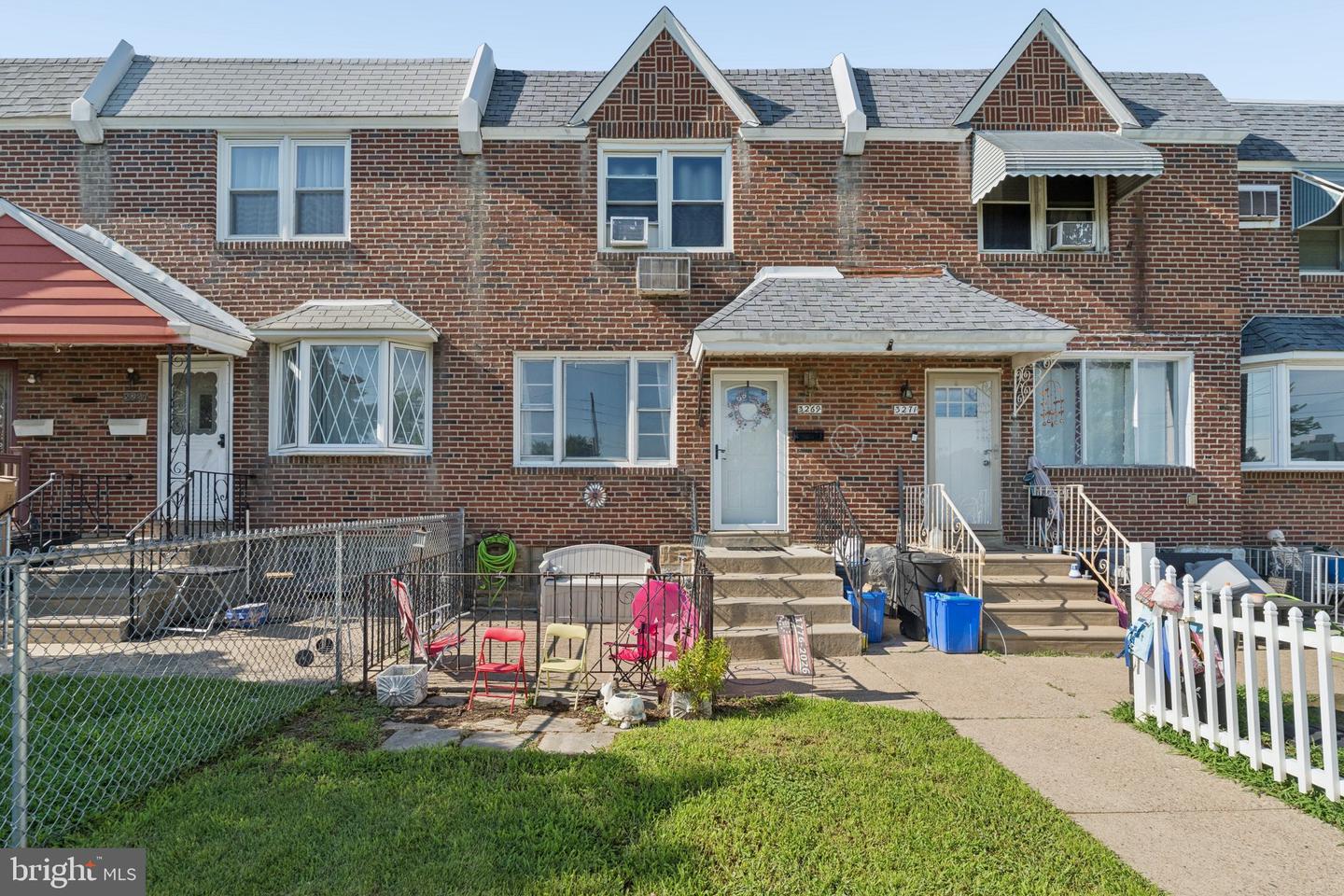 3269 Holme Avenue