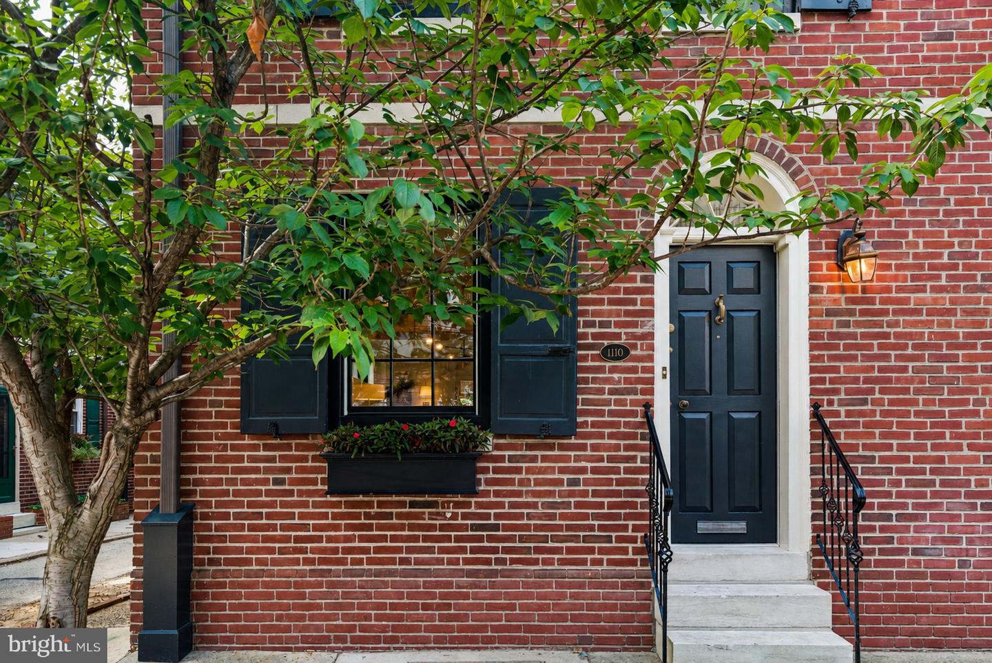 1110 Waverly Street