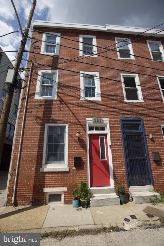 357 Reno Street
