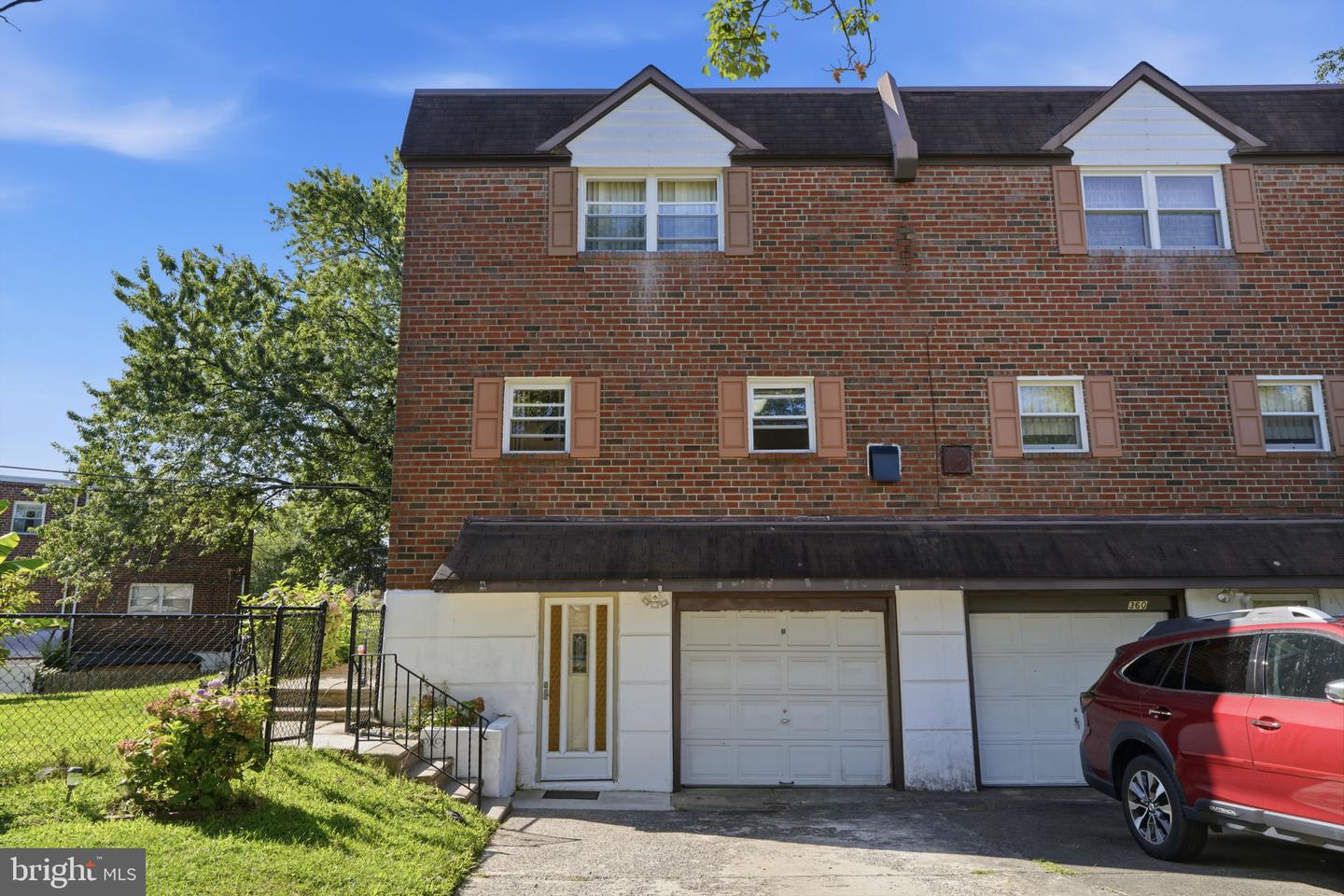 362 Tomlinson Terrace