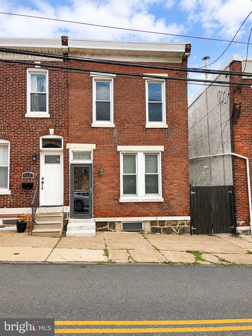 423 Shurs Lane