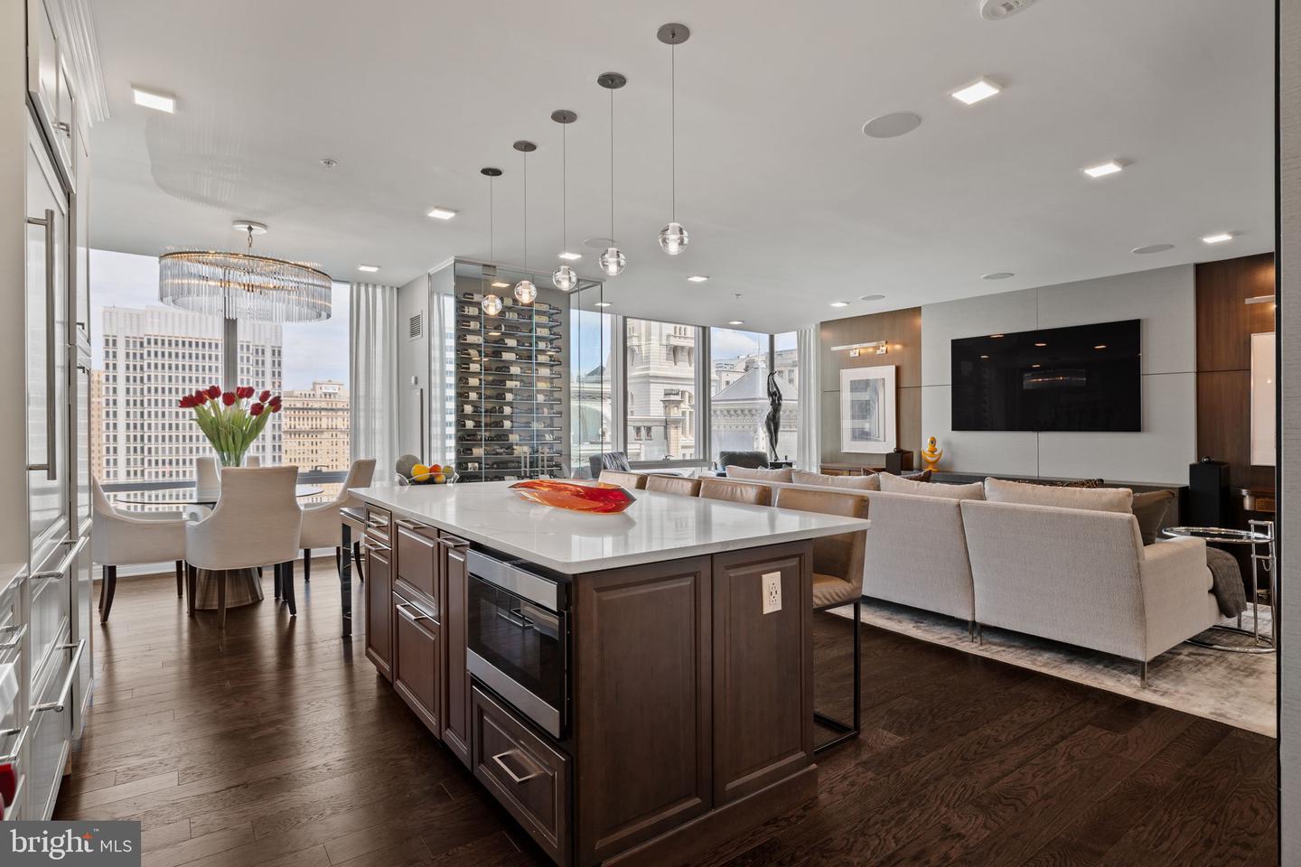 1414 S Penn Square #15dc