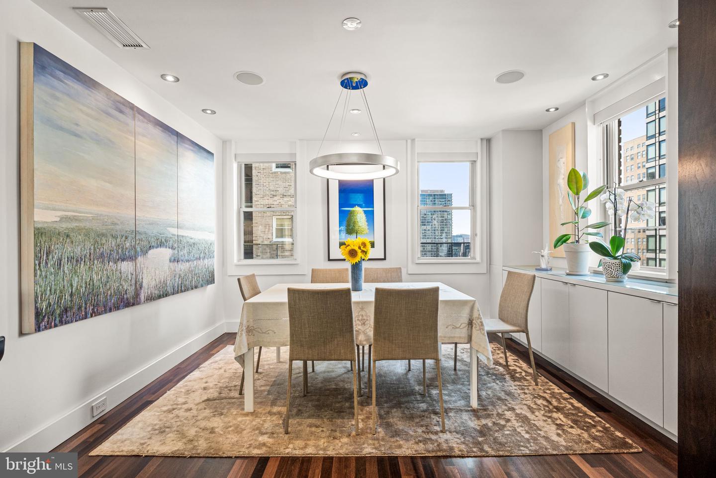 1901 Walnut Street #15f