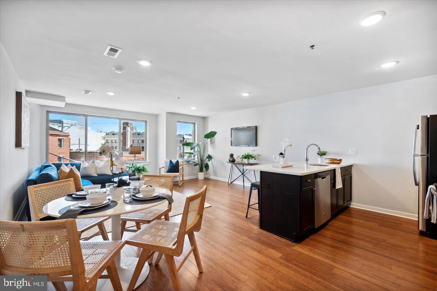 1608 Ridge Avenue #302