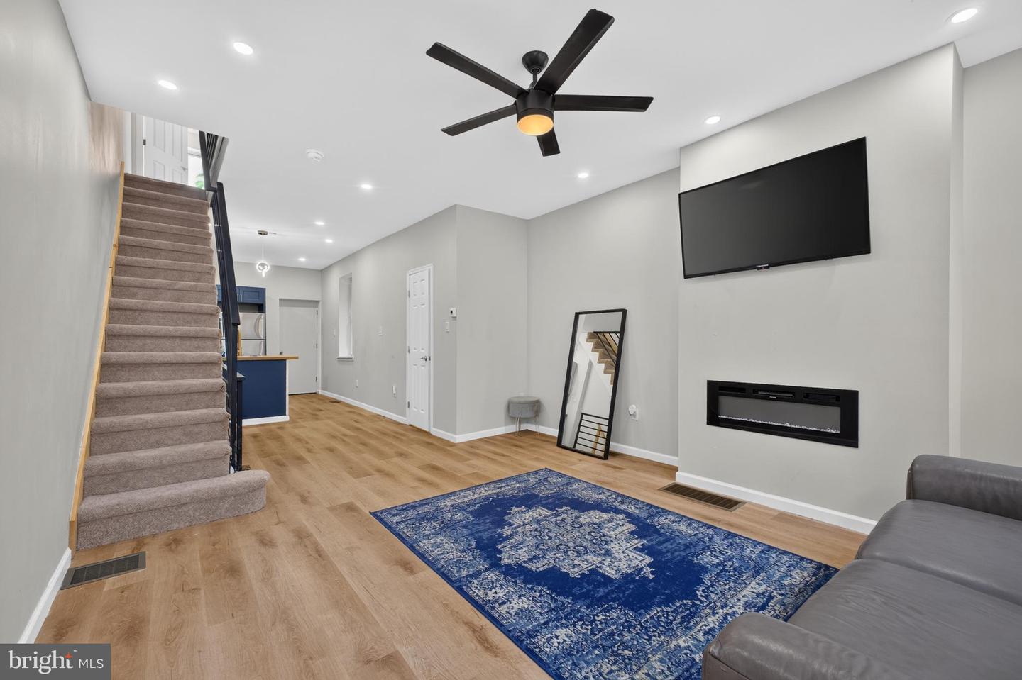 2442 N 13th Street