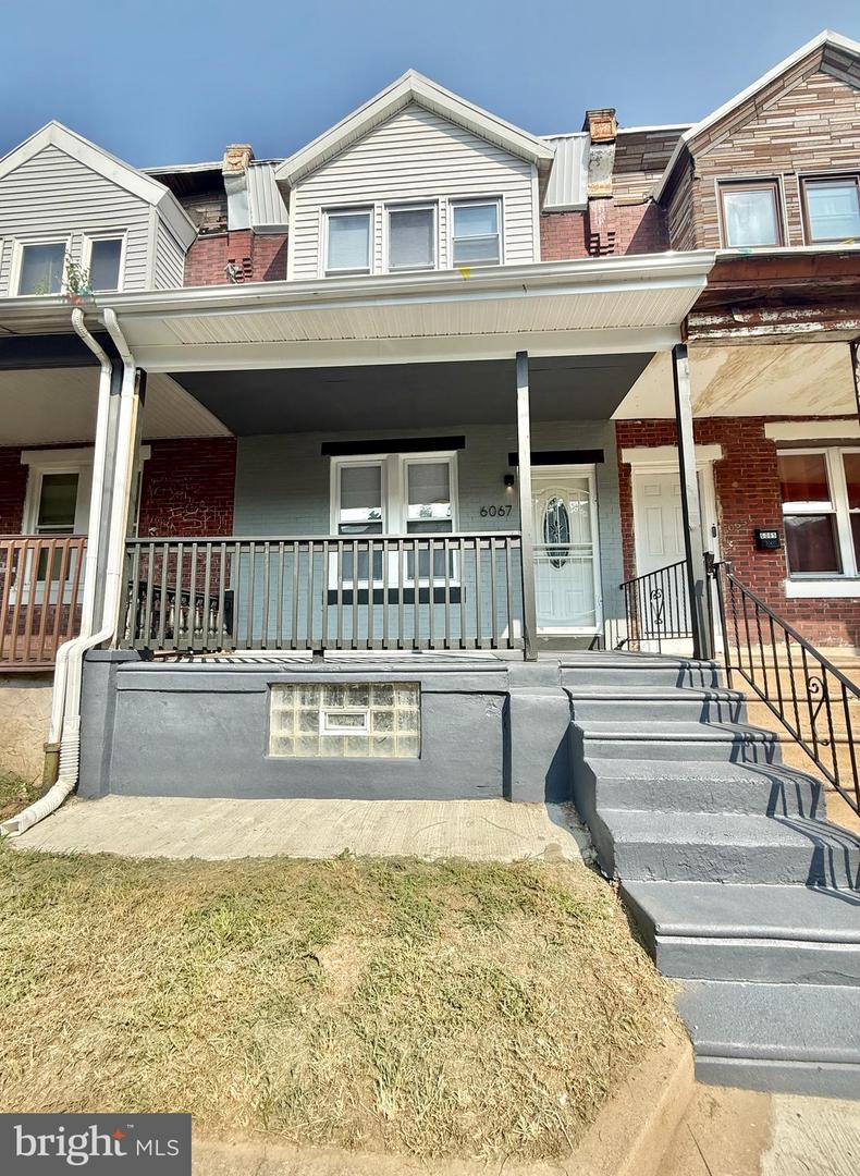 6067 Regent Street