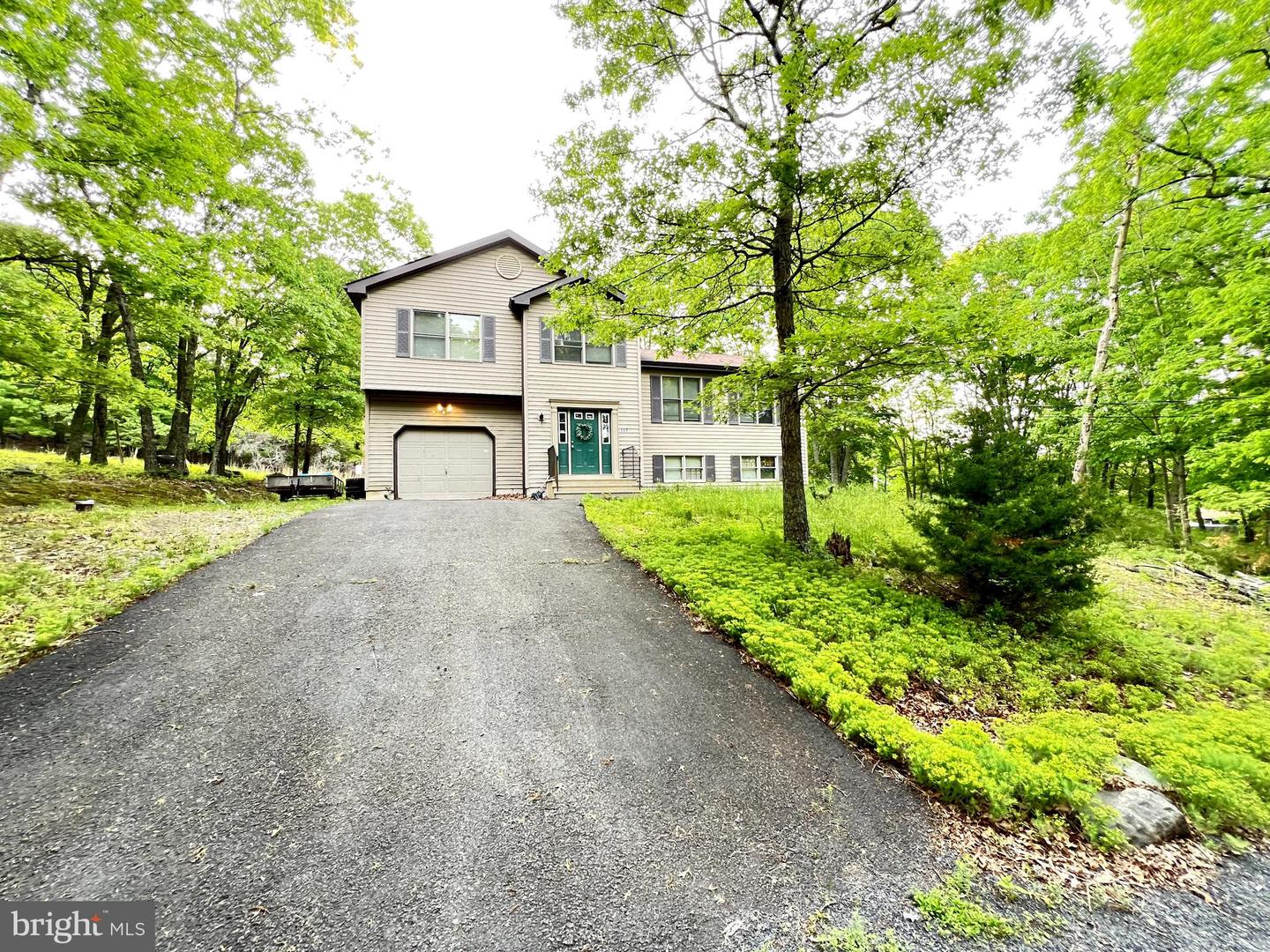 107 Warbler Court