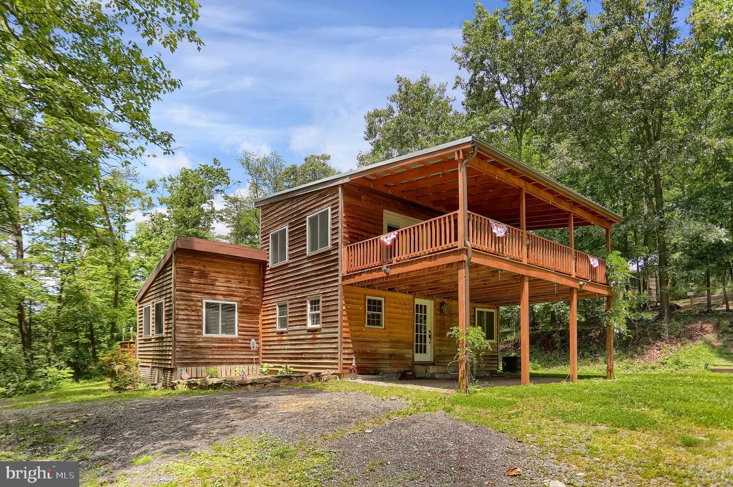 671 Buckwalter Road, Newport