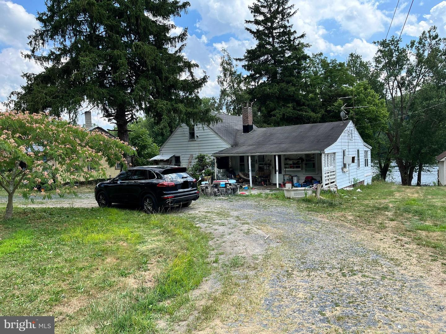366 Juniata Pkwy E E, Newport