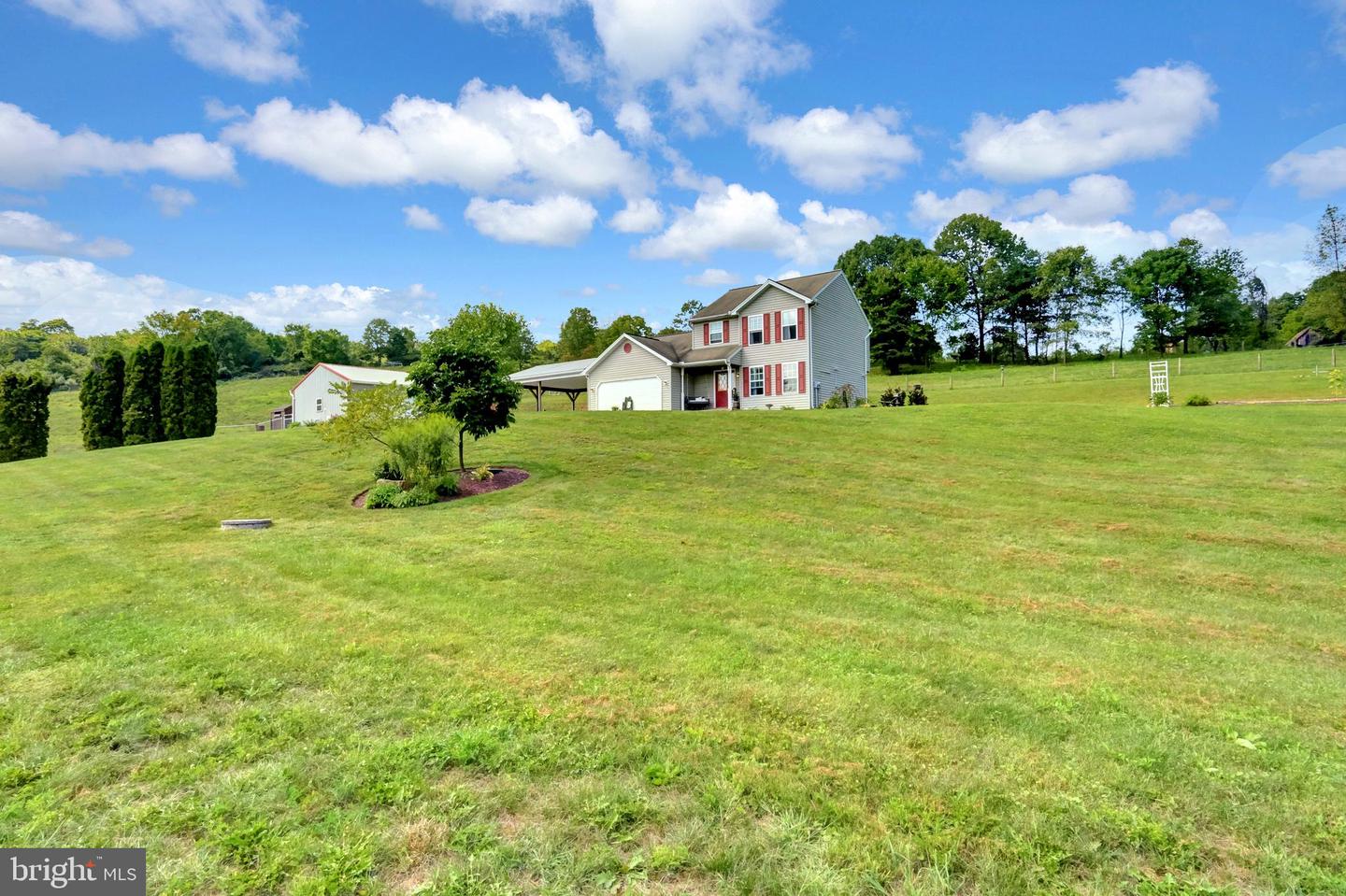 1304 Honeysuckle Hollow Rd, Elliottsburg